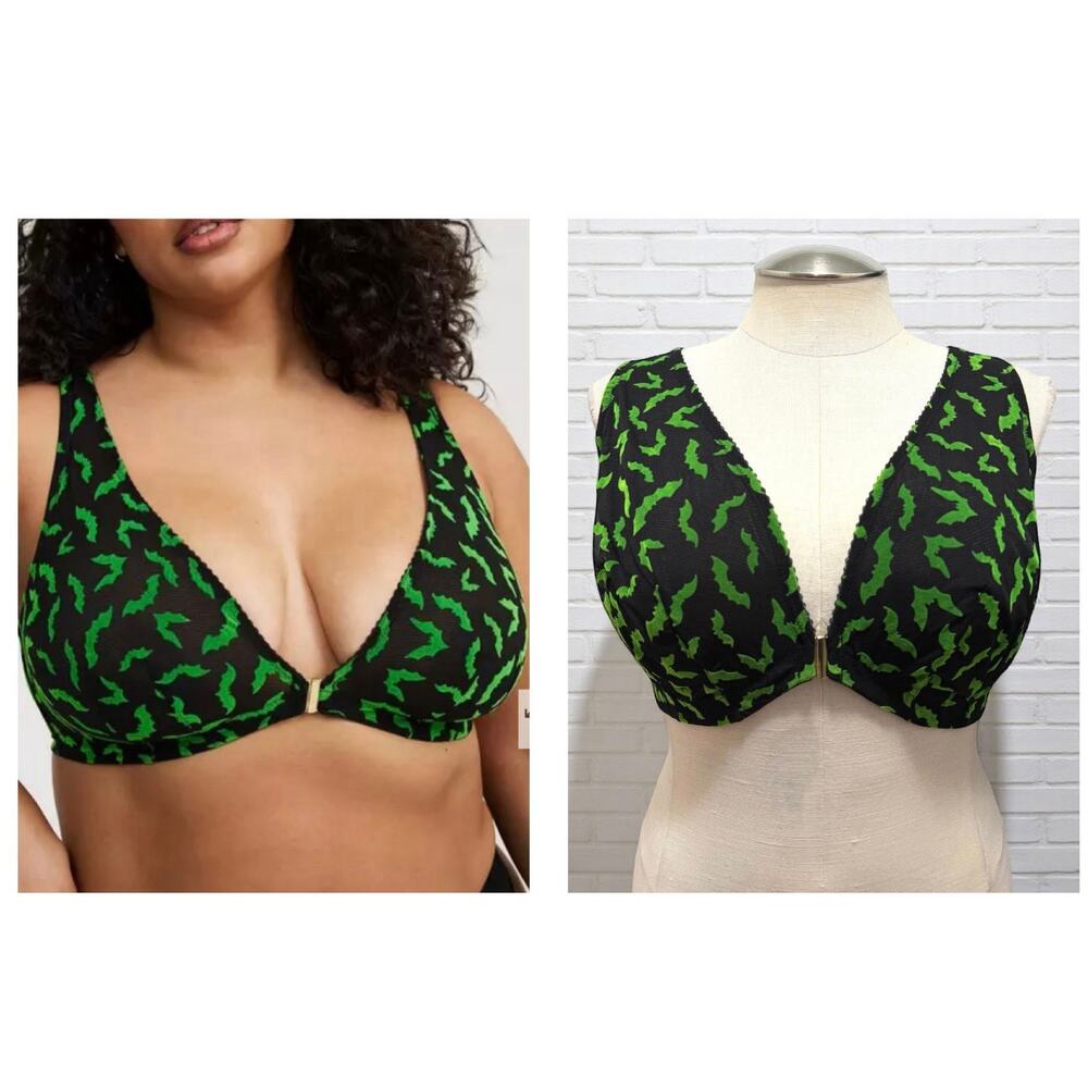 Torrid 5 (5X) Unlined Bat Print SheerPlunge‎ Front Close Wireless Bralette Bra
